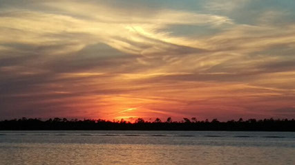 Beautiful sunset sailing with Back Bay Sailing Adventures.